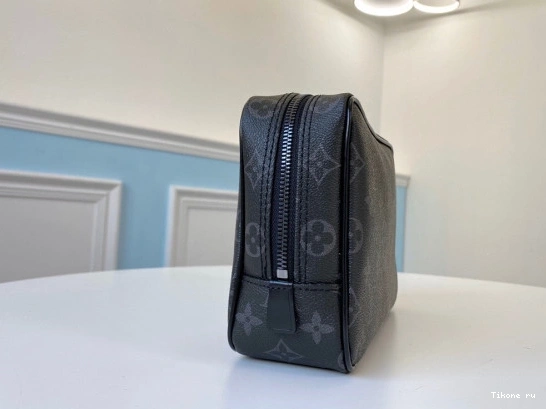 Cheap POUCH TOILETRY LOUIS GM VUITTON 0817